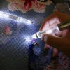 Stift Mit LED-Lampe Diamond Painting Zubehör 1 Stift Mit LED-Lampe Diamond Painting Zubehör -Diamonddiy TOOL086 3